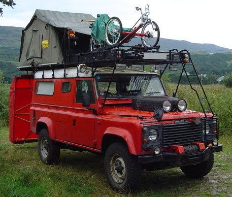 Land Rover with tent